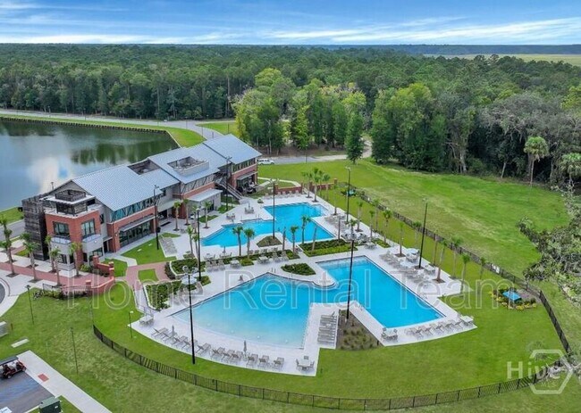 Building Photo - 153 Lower Creek Dr