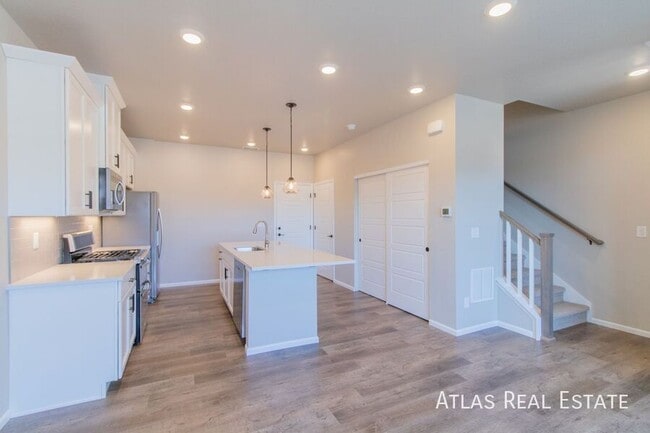 Building Photo - 9486 W 58th Ave