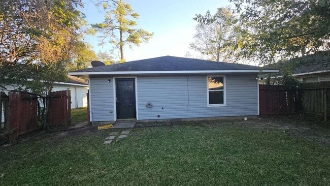 Building Photo - 11919 Greenmesa Dr
