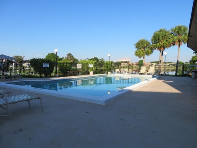 Building Photo - 10060 NW 9th St Cir