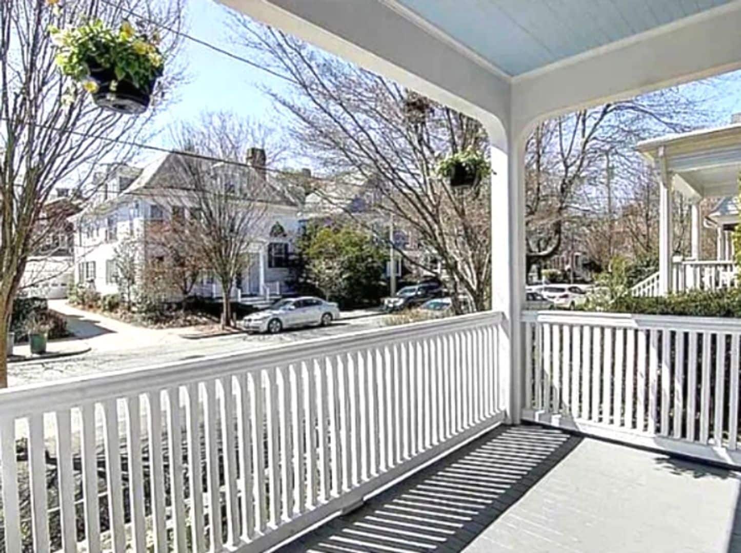 Building Photo - 84 Keene St