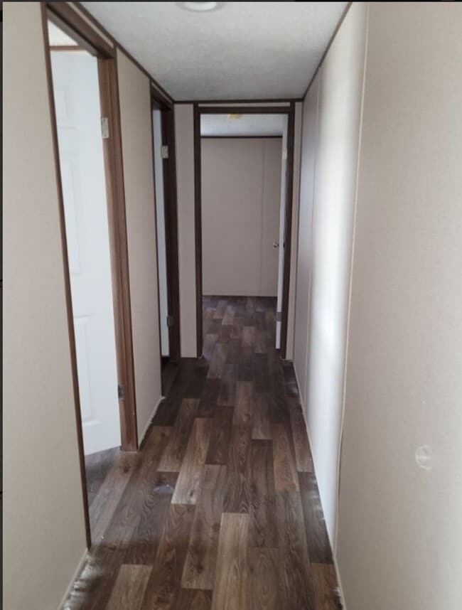 Building Photo - NOW ACCEPTING APPLICATIONS: Madison Co- Colbert, GA- Three Bedroom and Two Bathroom Manufactured ...