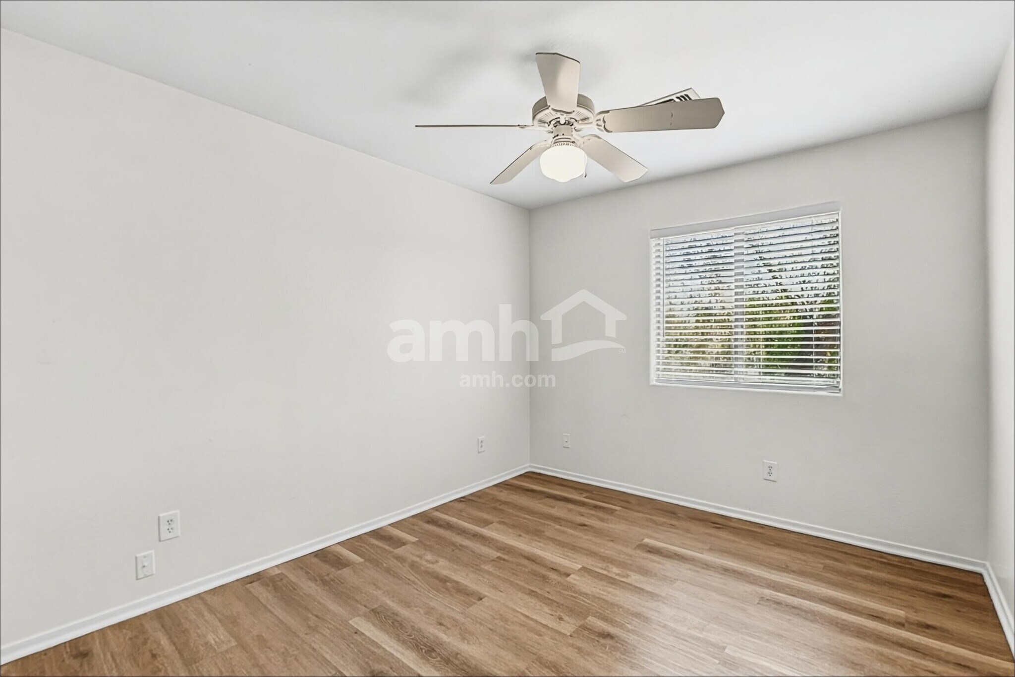 Building Photo - 2365 E Meadow Lark Way
