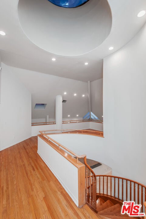 Building Photo - 7940 Vulcan Dr