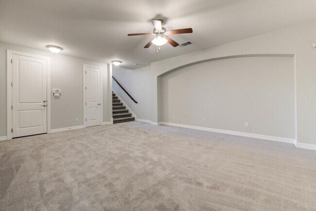 Building Photo - 403 Bellagio Dr