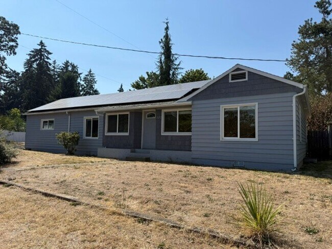 Building Photo - 1690 Longview Way NW