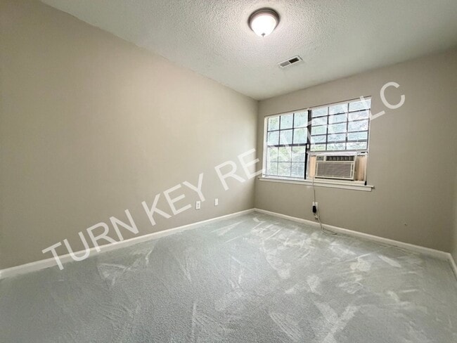 Building Photo - 8144 Rugby Ave