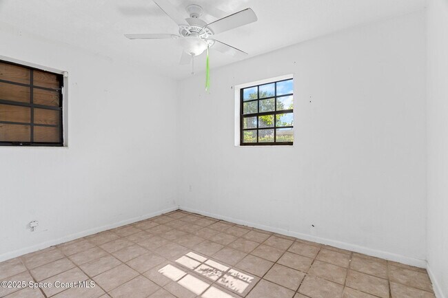 Building Photo - 504 Cornell Ave