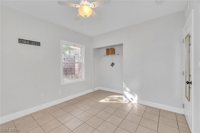 Building Photo - 235 Zinc St