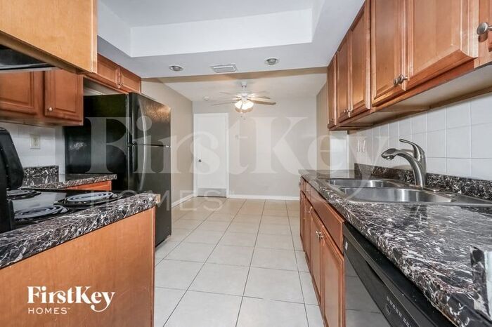 Building Photo - 7401 NW 58th St