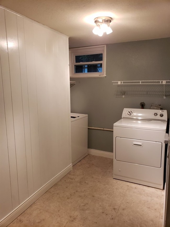 Building Photo - 3538 Chatelaine Ct