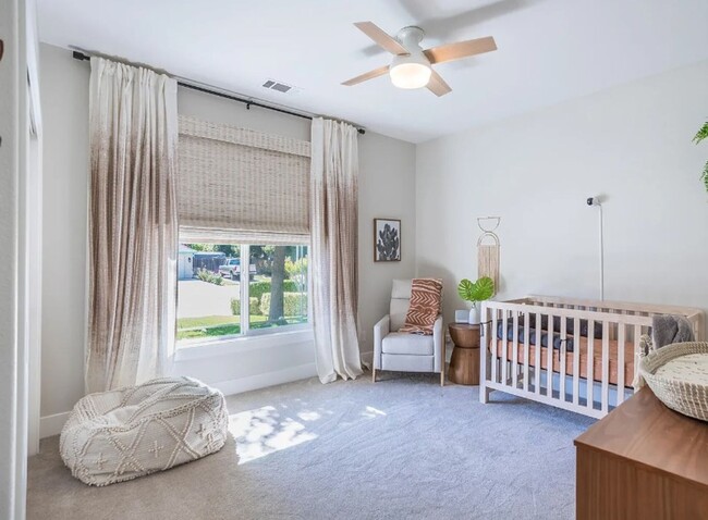 Building Photo - Beautiful Custom East Redding Home with a ...