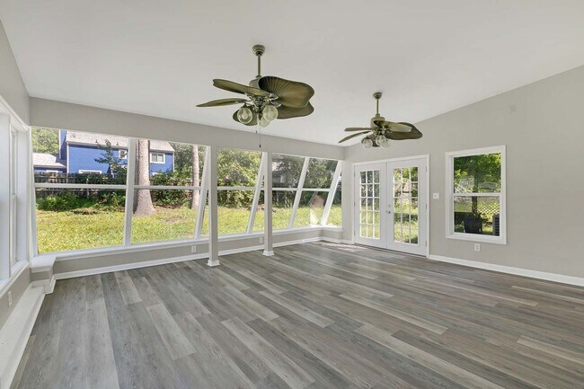 Building Photo - Call Sabrina Thomas Office at 757-767-0767...