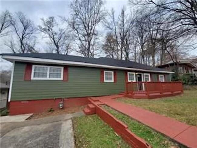 Building Photo - 411 Dorsey Rd