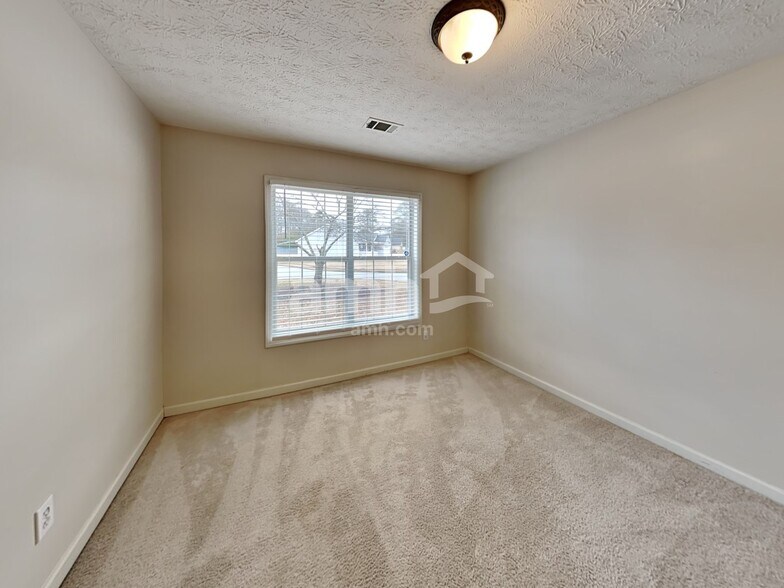 Building Photo - 773 Chatham Park Cv