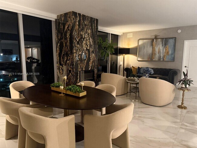 Building Photo - 16385 Biscayne Blvd
