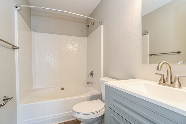 Building Photo - 1007 Kansas City Dr