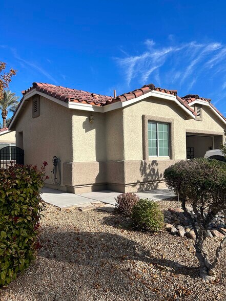 Building Photo - 4420 Meadowlark Wing Way