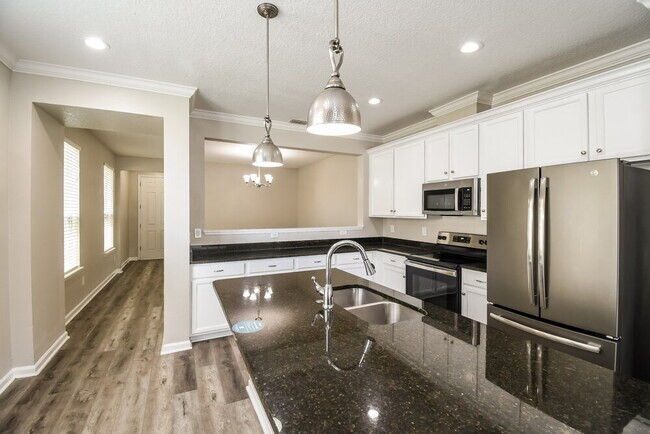 Building Photo - 849 Quiet Stone Ln