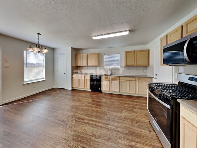 Building Photo - 15431 Kellerwood Dr