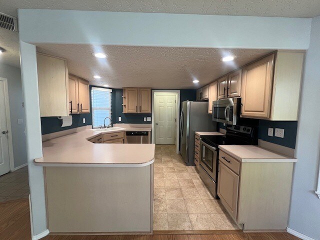 Building Photo - 3 Bed 2.5 Bath in Boise!