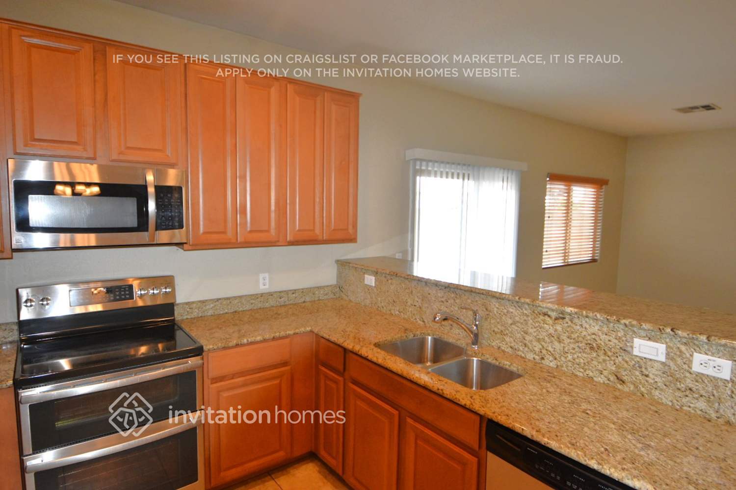 Building Photo - 13247 N 87th Dr