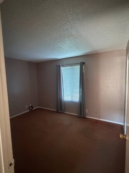 Building Photo - 4260 Clayton Rd