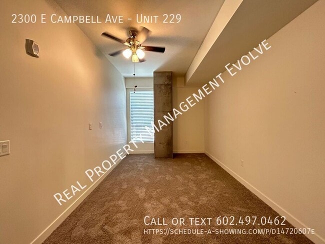 Building Photo - Luxurious Living In This High-end Condo! *...