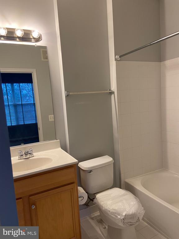 Building Photo - 20375 Belmont Park Terrace