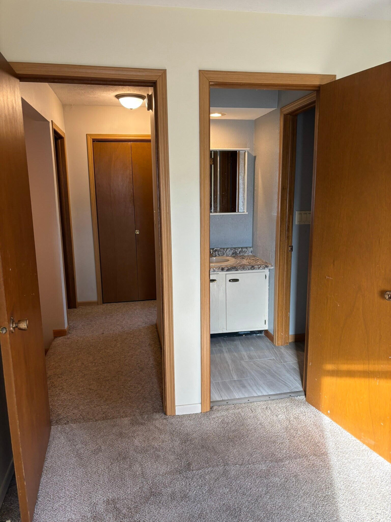 Building Photo - 6172 Brynwood Dr