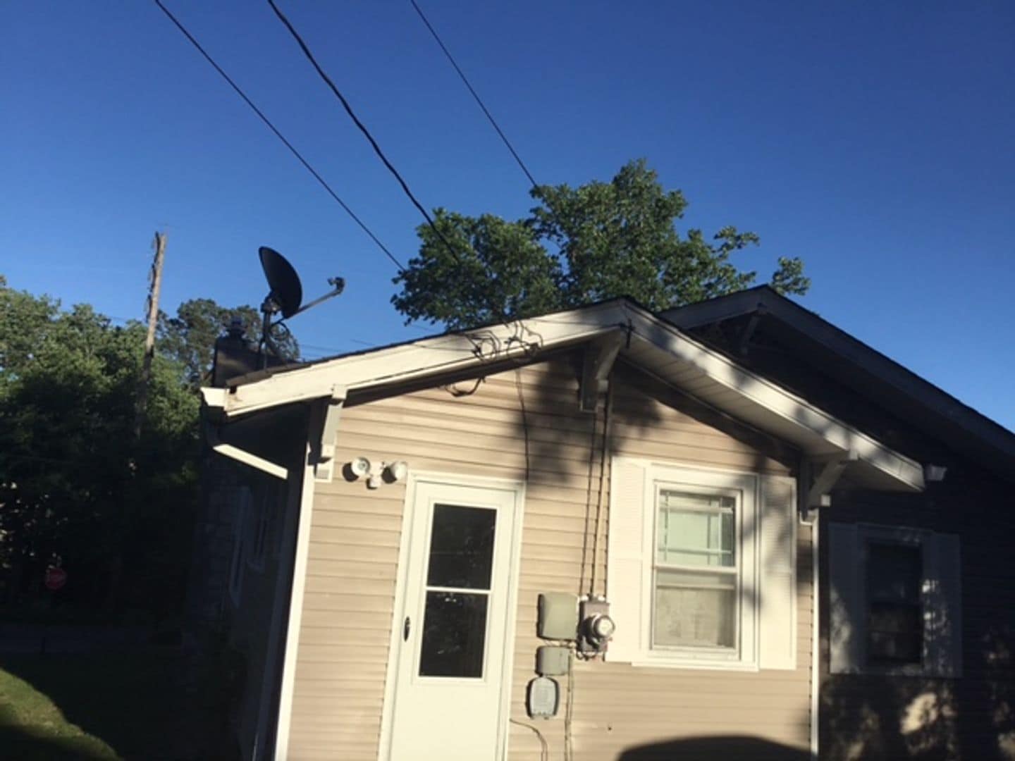 Building Photo - 225 N Germantown Rd