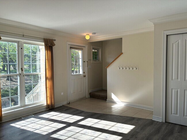 Building Photo - 2166 Pennsylvania Ave