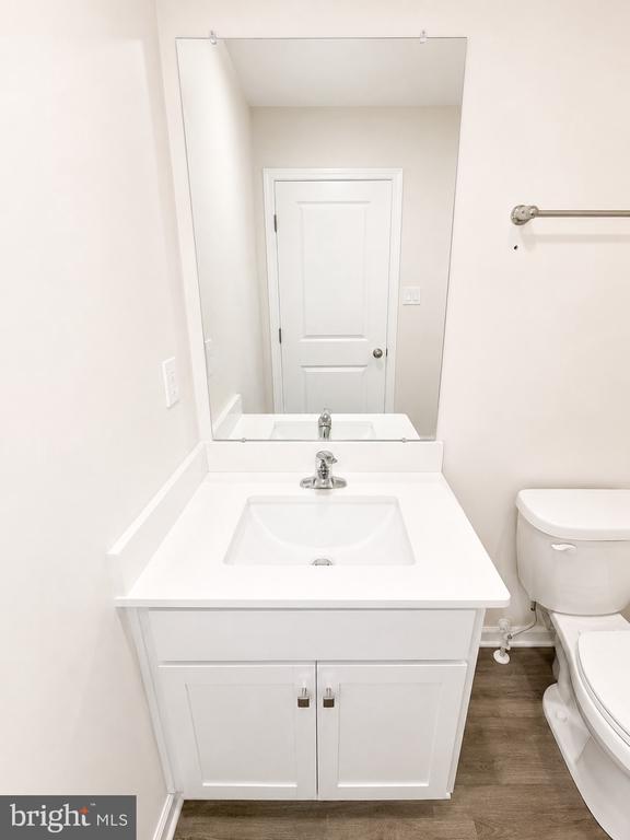 Building Photo - 344 Mazzeo Dr