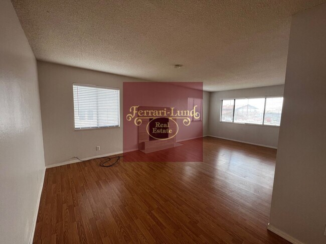 Building Photo - ?? 4 bedroom home near UNR- Kay DeAlba Property ??