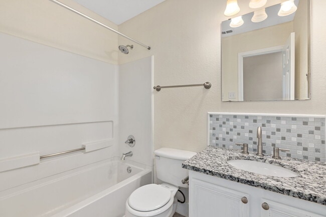 Building Photo - 2710 Stone Creek Ln