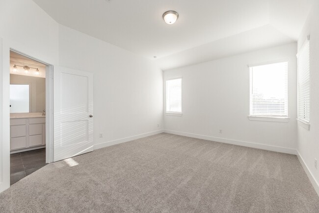 Building Photo - 4802 Seabourne Landing Dr