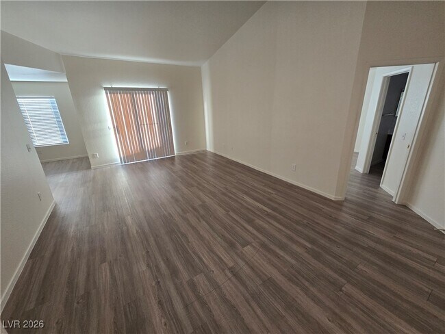 Building Photo - 4517 Blue Magic Way