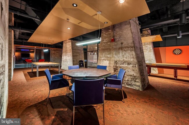 Building Photo - 1200 Steuart St