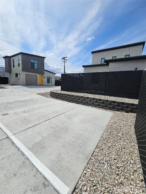 Building Photo - 5995 Bagley Ave