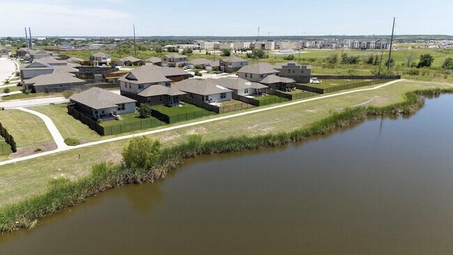 Building Photo - 13508 Rosebud Isle Dr