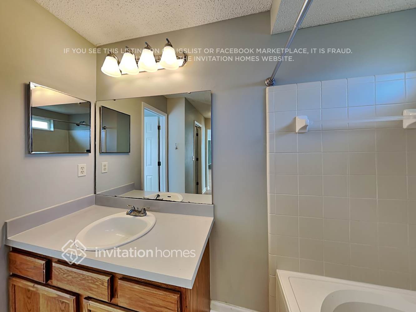 Building Photo - 11190 Wyndham Hollow Ln