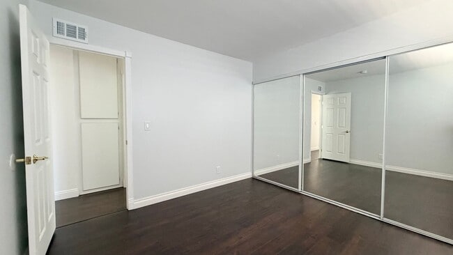 Building Photo - Remodeled 3 bedrooms 2 baths single story home in South San Diego
