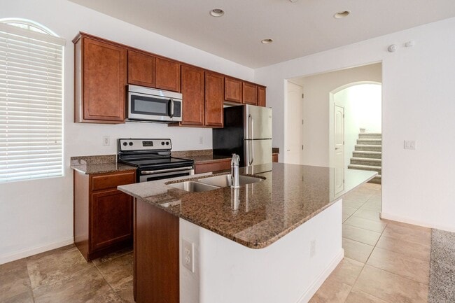 Building Photo - 3 bedroom home in Gilbert!