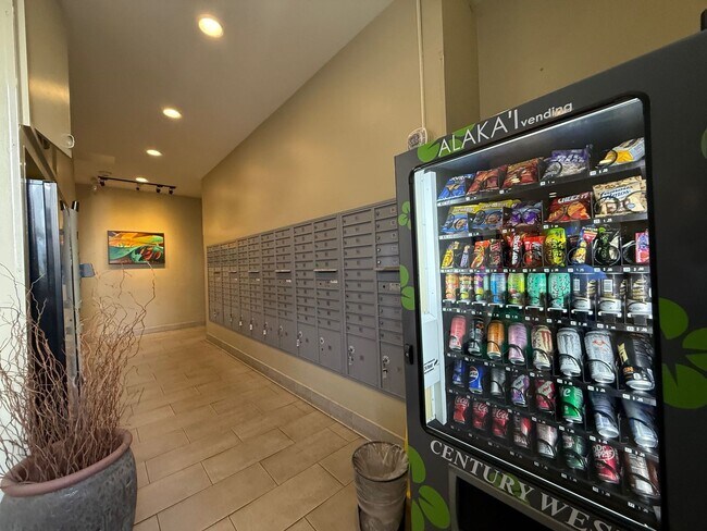 Building Photo - Newly Renovated 2 Bedrooms, 2 Full Baths with Parking at Century West