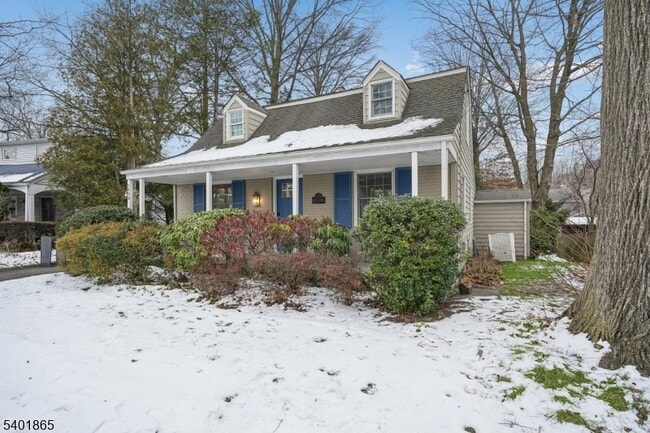 Building Photo - 16-21 Split Rock Rd