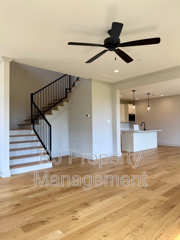 Building Photo - 924 Aldwick Dr