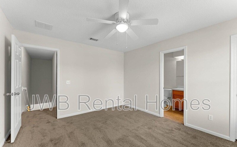 Building Photo - 4778 Playpen Dr