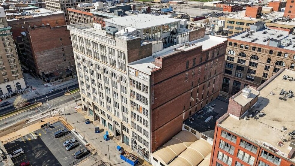Building Photo - 1136 Washington Ave