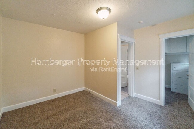 Building Photo - 208 W 23rd Ave