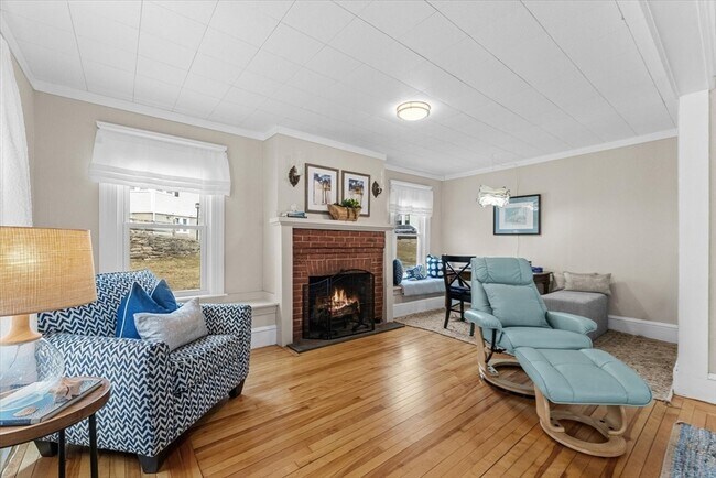 Building Photo - 6 Davis Way